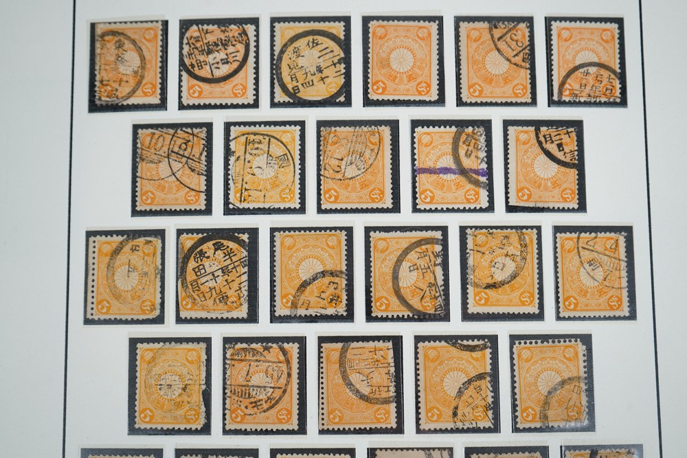 JAPAN 1900s-1950s COLLECTION OF 850 MINT & USED STAMPS ON ALBUM